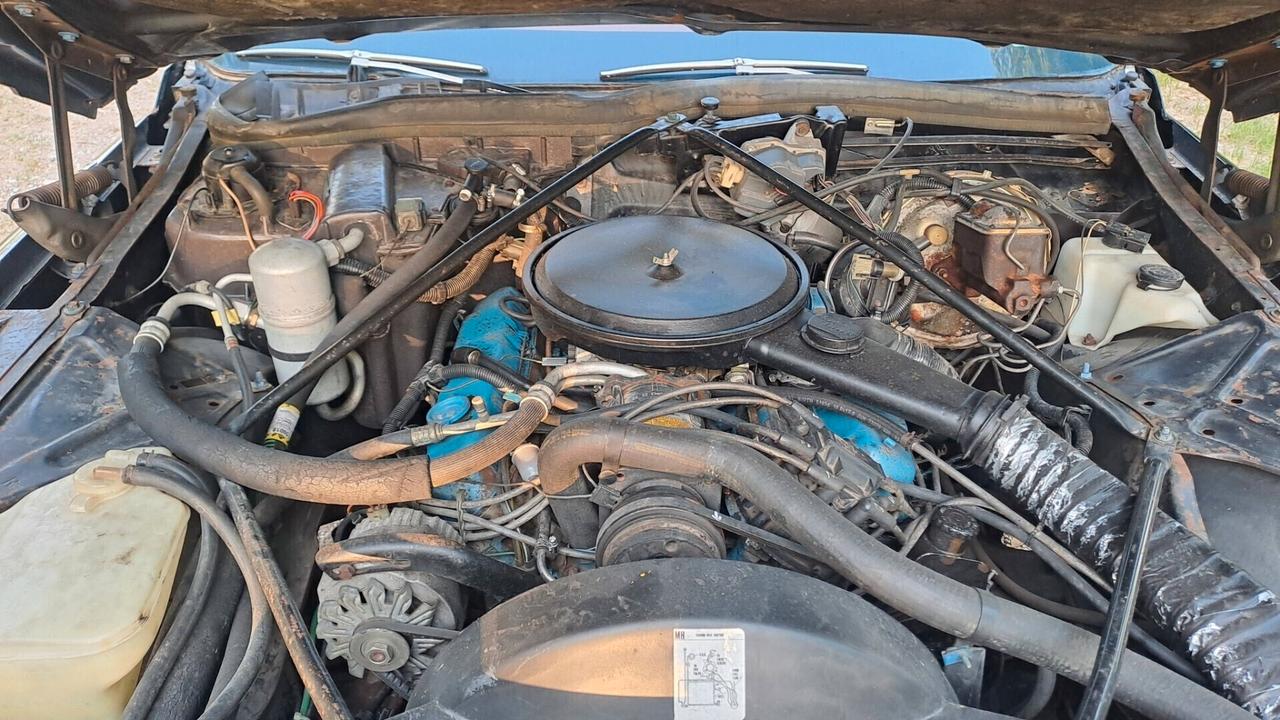 Cadillac Deville de ville PREZZO OFF-E-R-TA