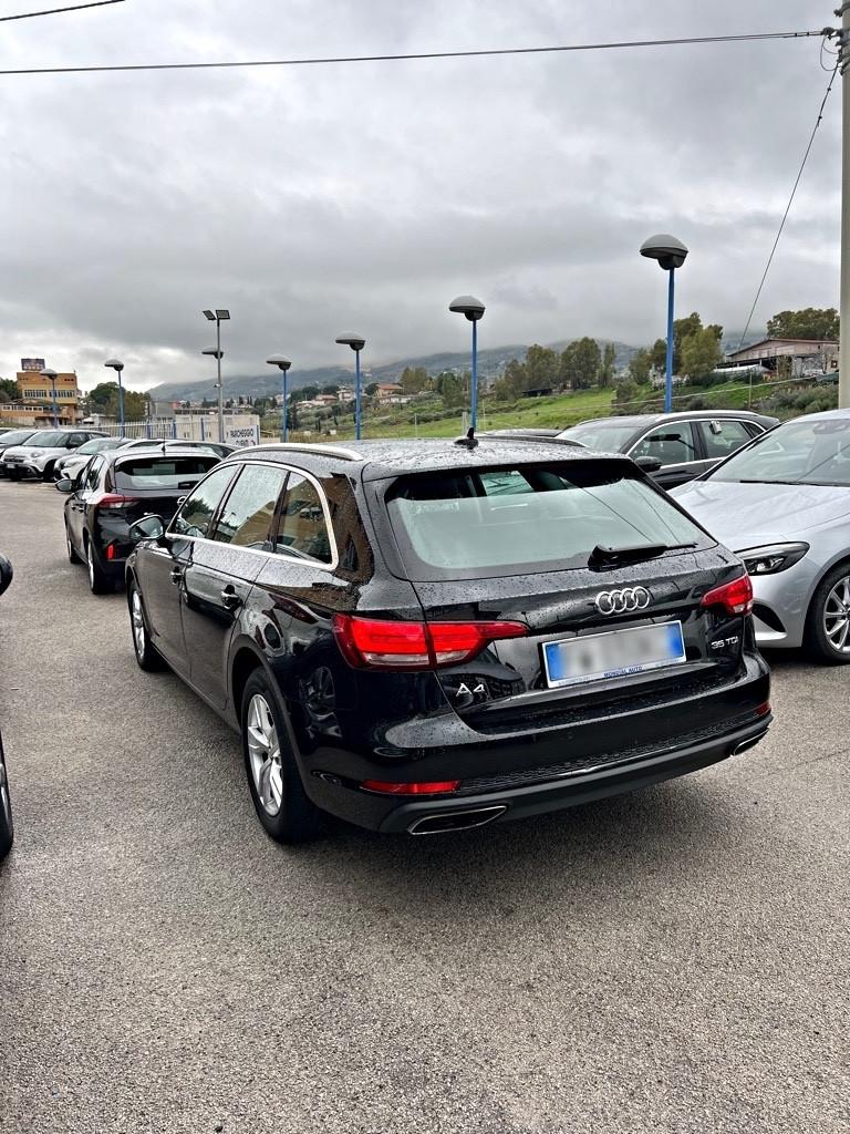 Audi A4 Avant 2.0 TDI 150cv S tronic Sport 2019