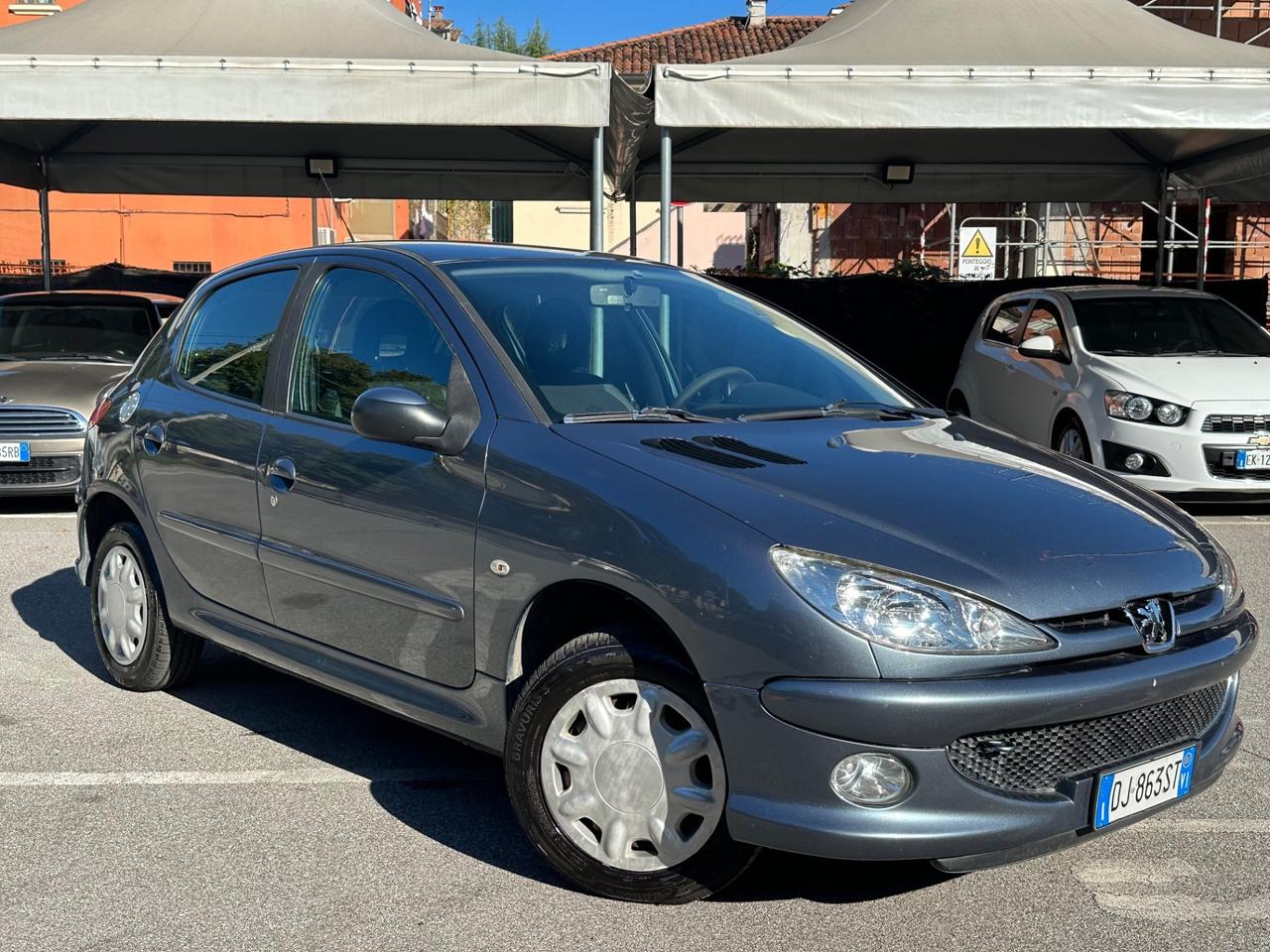 Peugeot 206 1.4 5p. Enfant Terrible