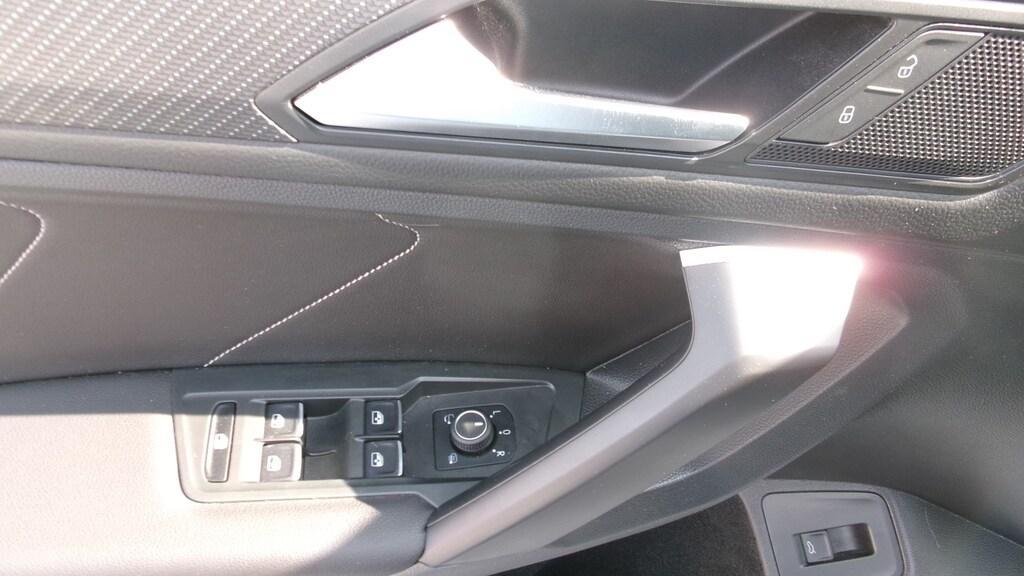 Volkswagen Tiguan 2.0 TDI SCR R Line 4Motion DSG