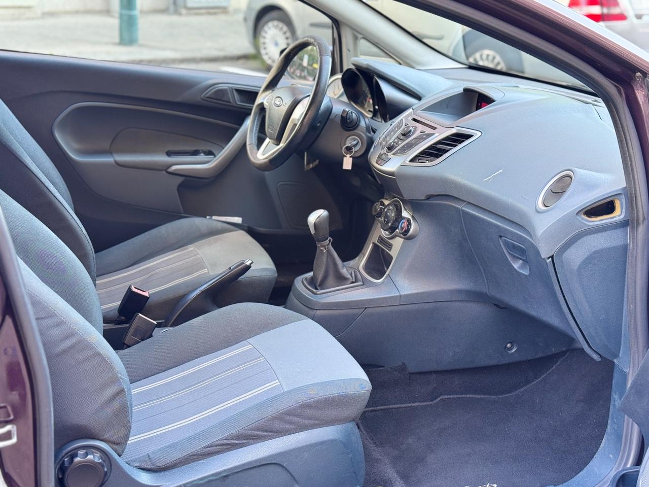 Ford Fiesta 1.2 82CV 3 porte Titanium