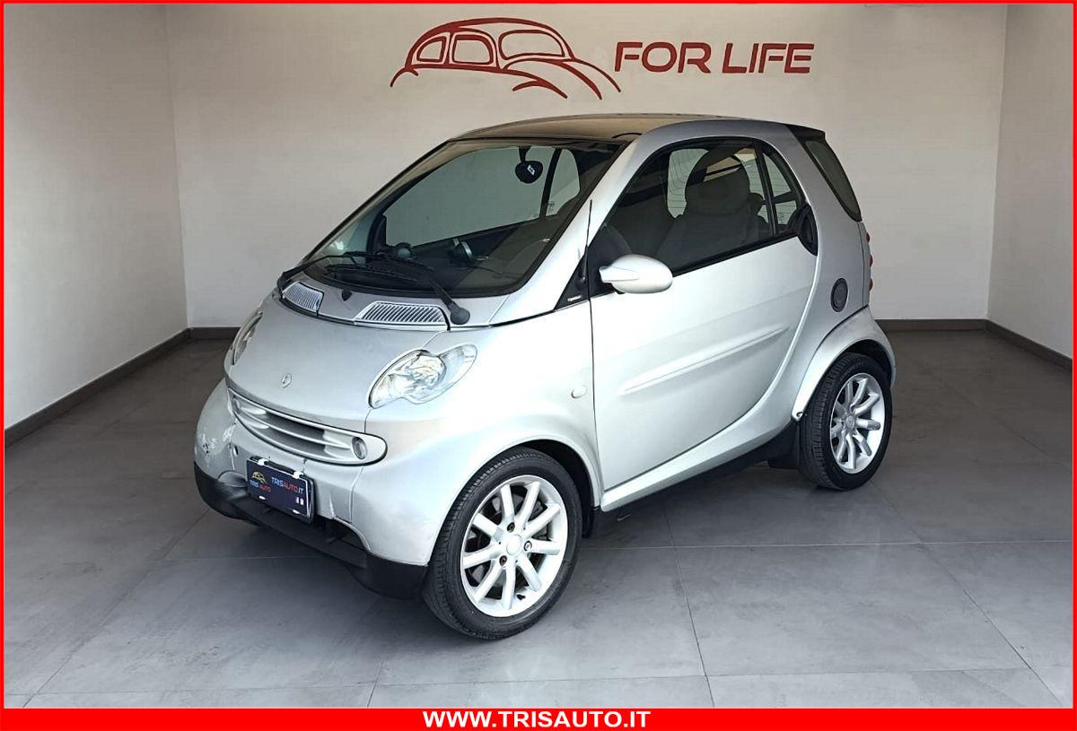 SMART Fortwo 0.8 Cdi Passion NEOPATENTATI (TETTO PANORAMICO)