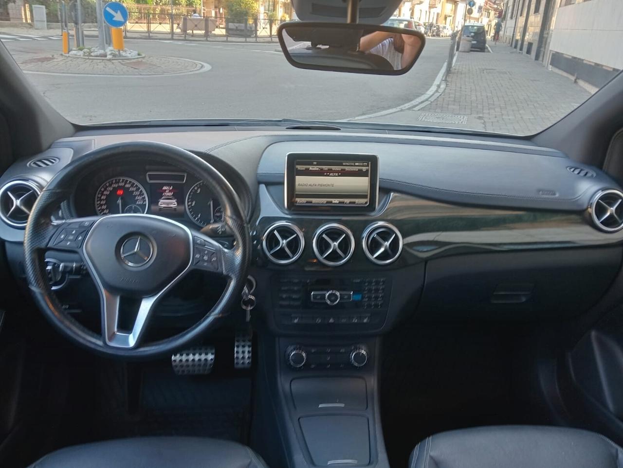 Mercedes-benz B 180 CDI 109 CV