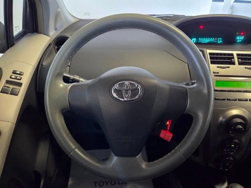 Toyota Yaris 2ª serie 1.0 5 porte