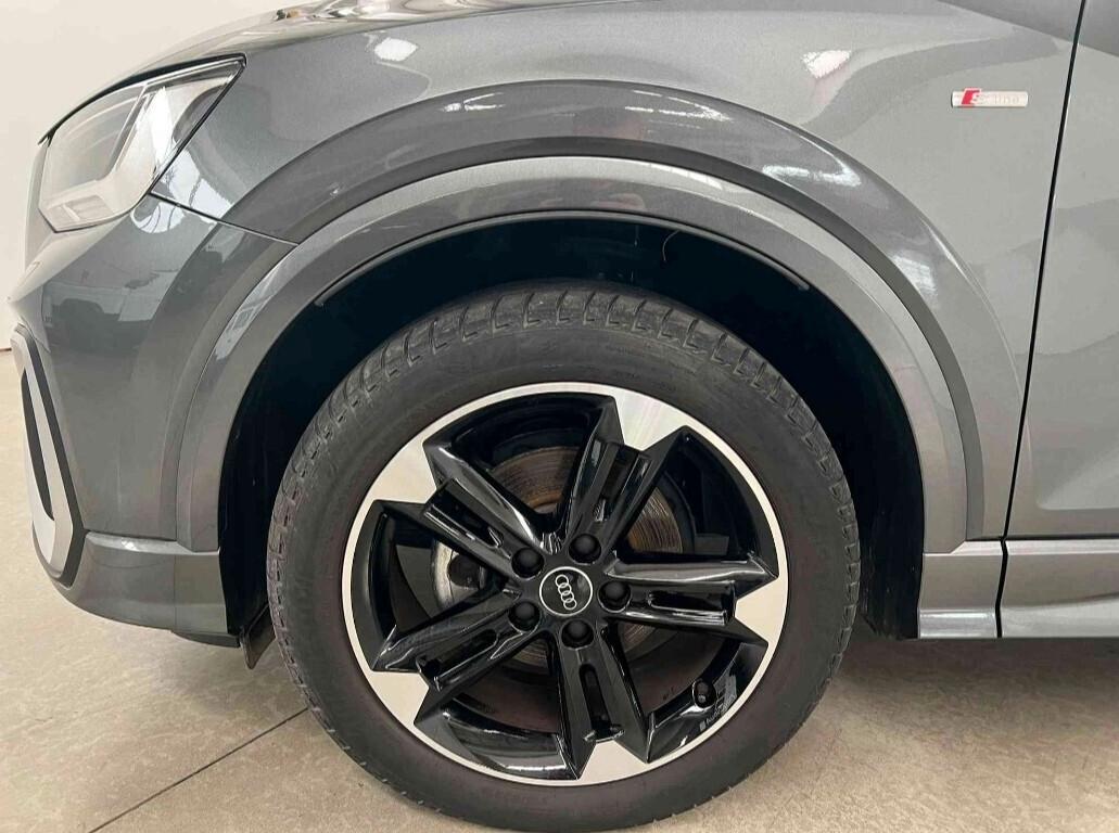 Audi Q2 30 TDI 116cv S line Edition