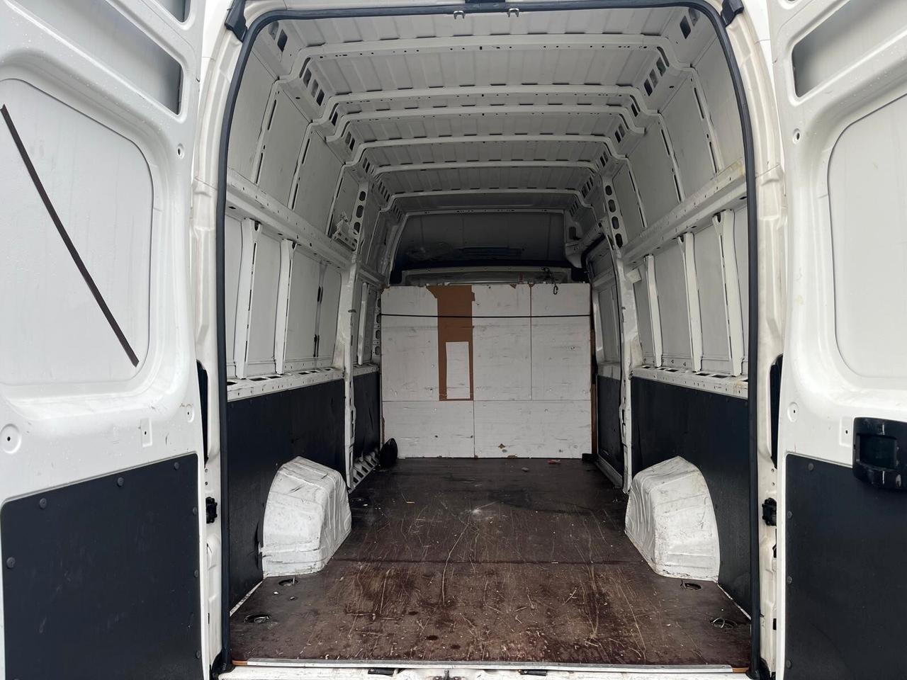 Citroen Jumper 33 BlueHDi 140 **+IVA**