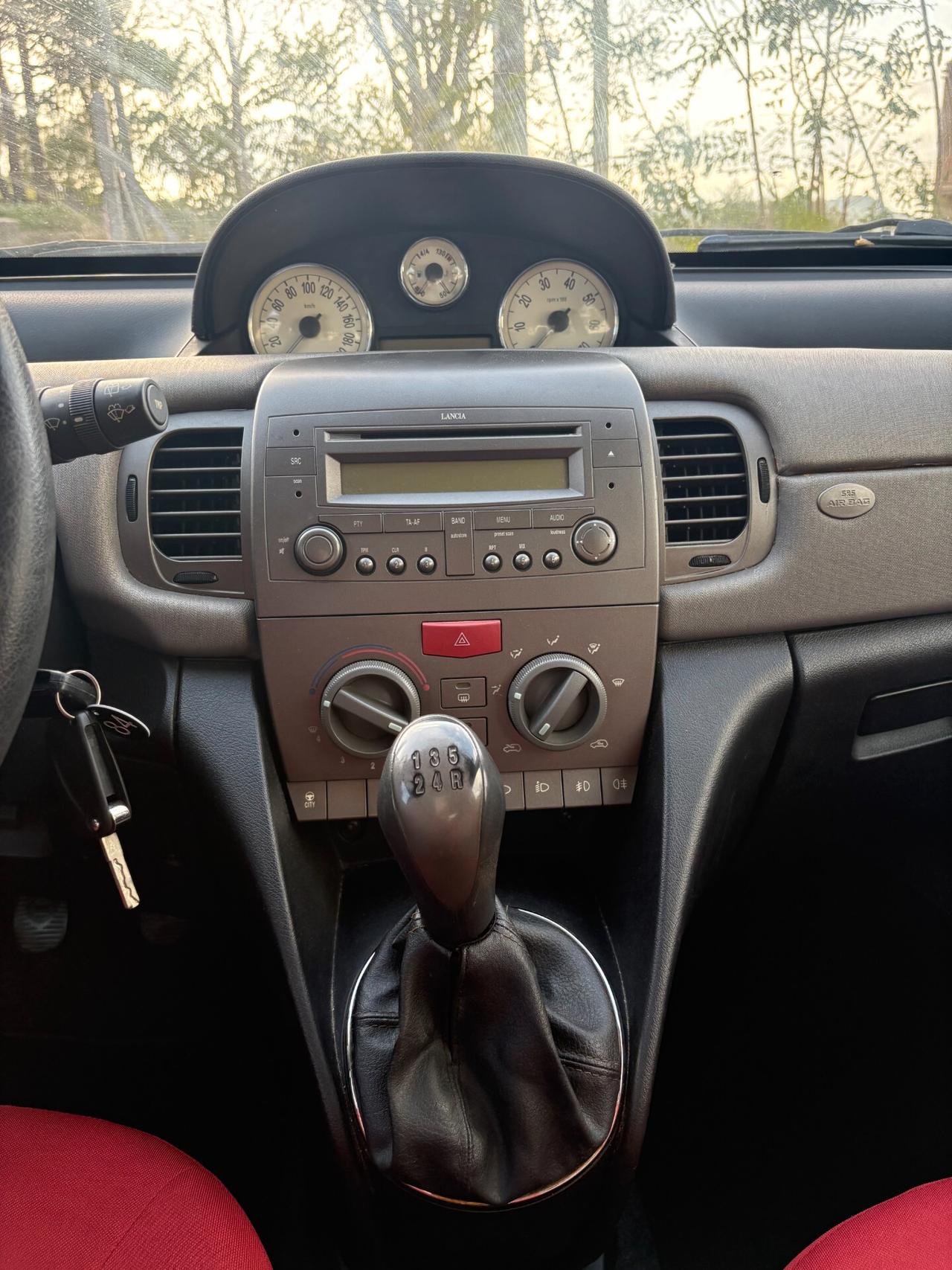 Lancia Ypsilon 1.3 Multijet