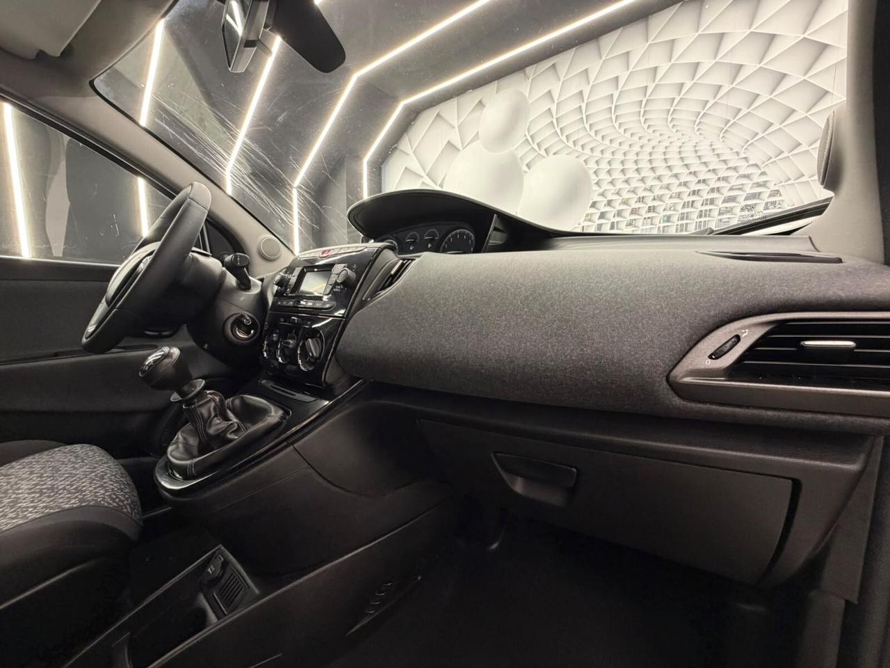 Lancia Ypsilon 1.0 HYBRID-LOUNGE-69CV-NEOPATENTATO-KM CERTIFICATI-12 MESI GARANZIA-PERMUTE