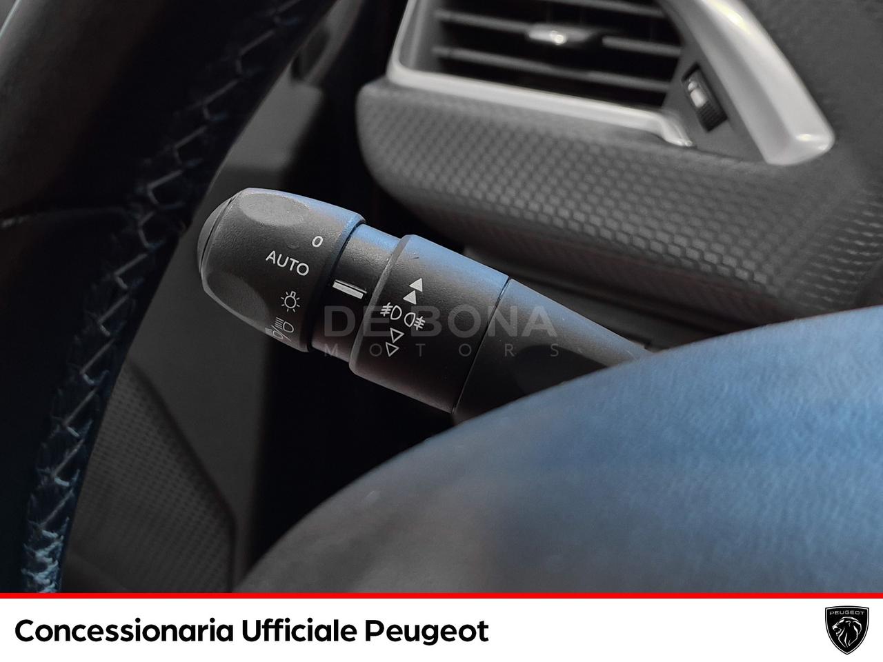 Peugeot 208 5p 1.2 puretech allure 82cv