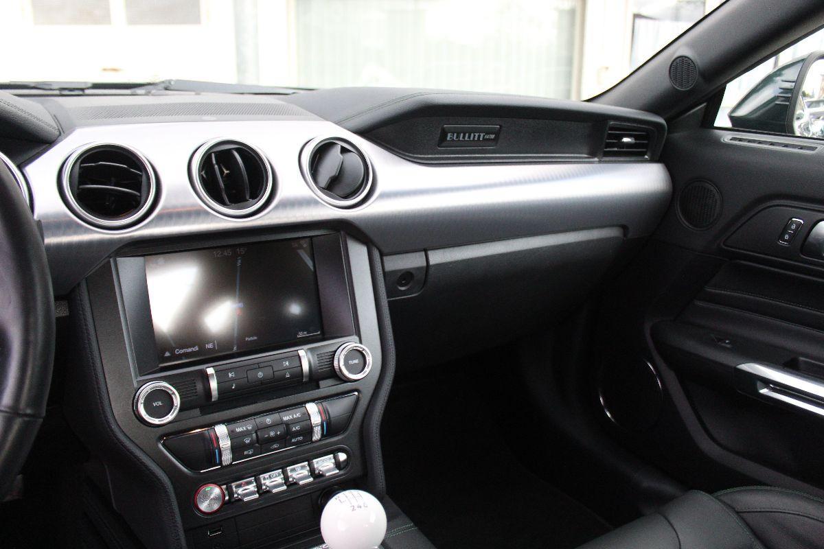 FORD - Mustang - Fastback 5.0 V8 TiVCT GT Bullitt