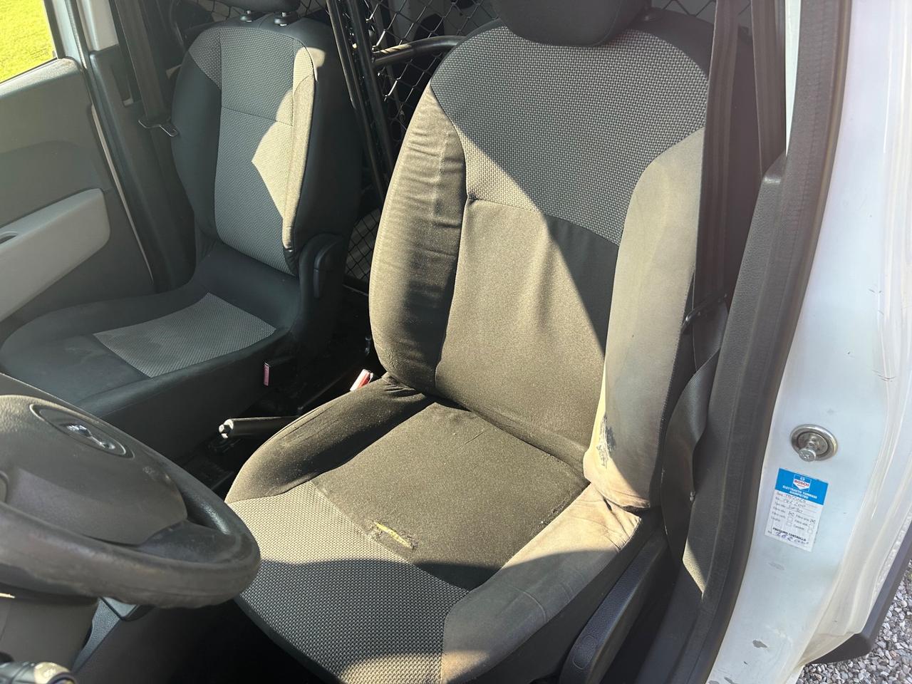 Dacia Dokker Van 1.5 dCi 75 CV – Autocarro N1 – Cinghia Distribuzione Sostituita