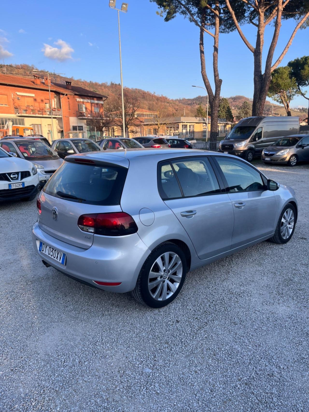 Volkswagen Golf 6 2.0 TDI 110CV PERFETTA NEOPATENTATI