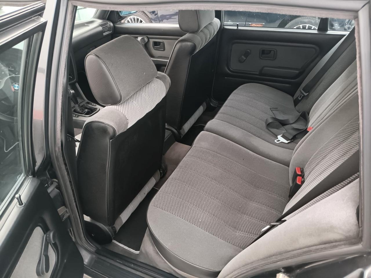 Bmw 320i Touring 6 cilindri UNICOPROPRIETARIO