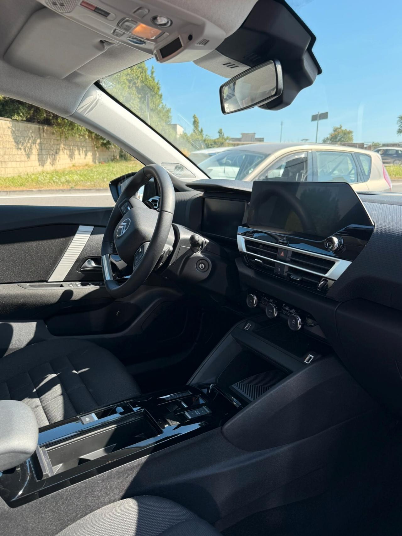 Citroen C4 Hybrid 136 e-DCS6 Plus 03/2025