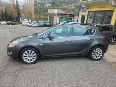 Opel Astra 1.7 CDTI 125CV Cosmo 2012