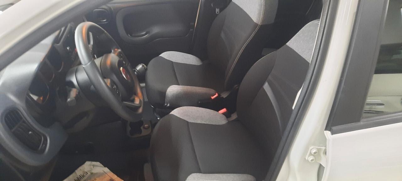 Fiat Panda 0.9 TwinAir Turbo Natural Power City Cross