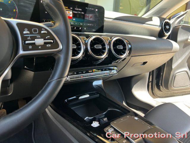 MERCEDES-BENZ CLA 180 d Automatic Shooting Brake Sport