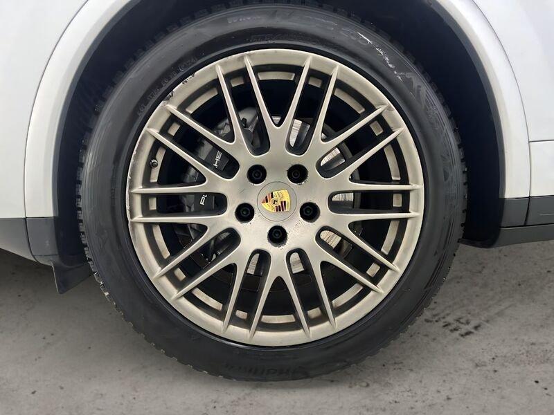 Porsche Cayenne Diesel Platinum Edition 262 CV