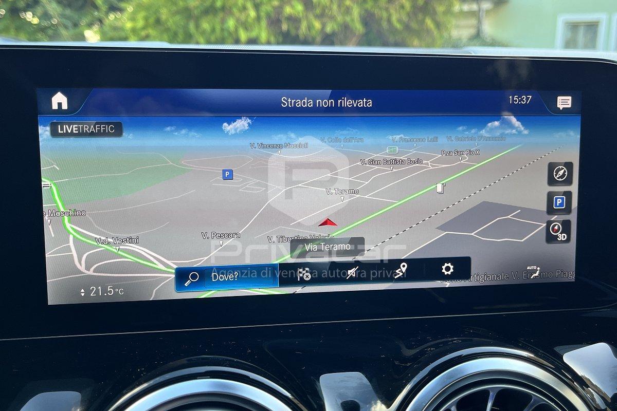 MERCEDES GLA 180 d Automatic Business