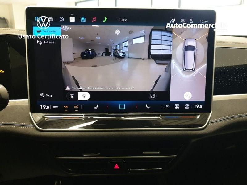 Volkswagen Passat Passat 1.5 eTSI 150CV ACT DSG R-Line Plus