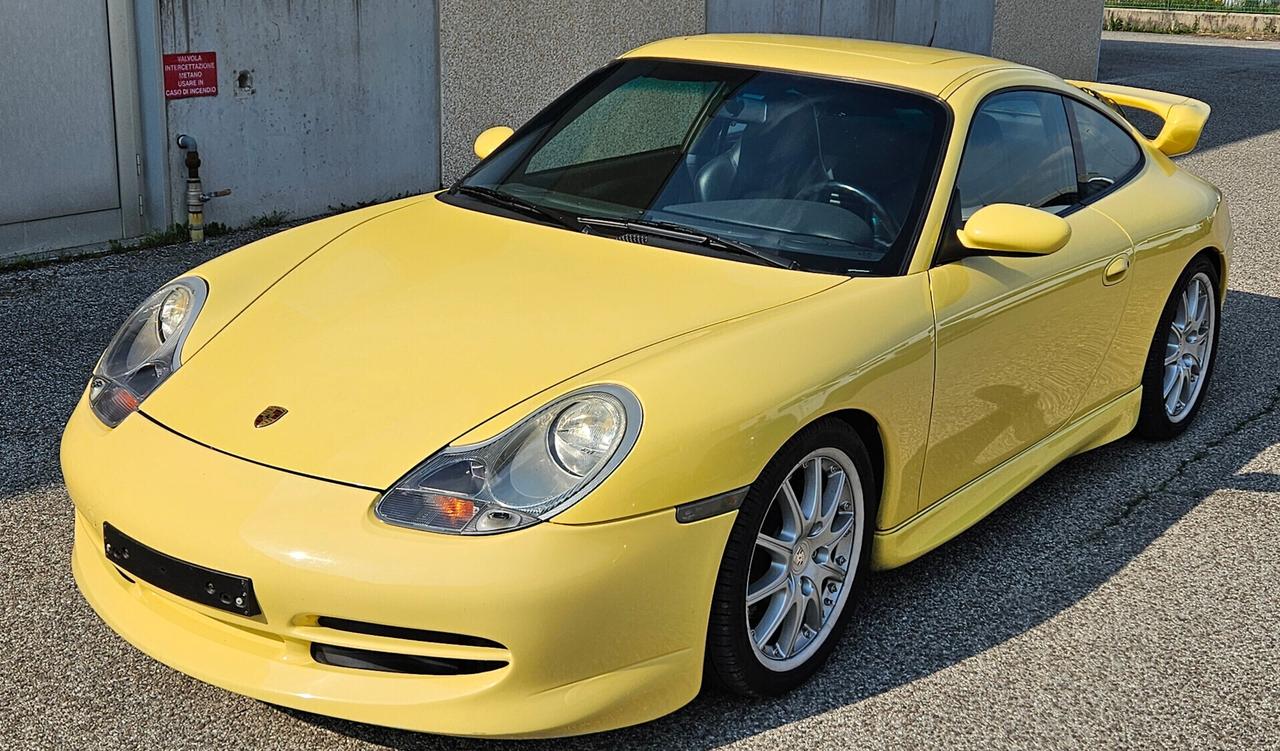 Porsche 911 996 Carrera Sport Pack