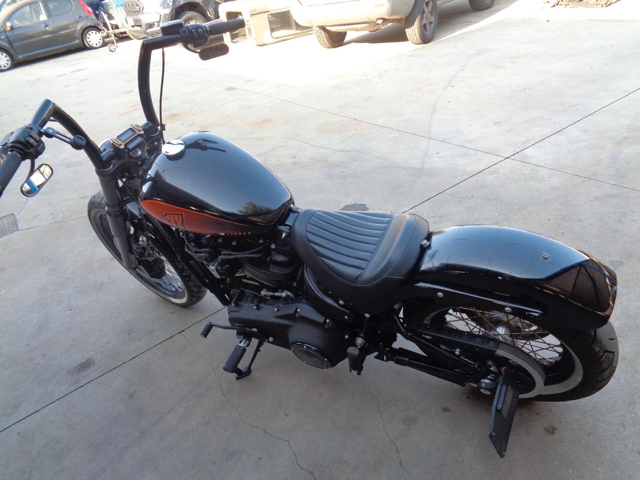 Harley-davidson Softail Street Bob 114