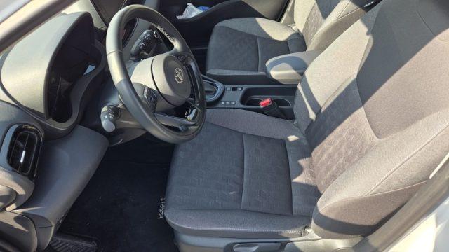 TOYOTA Yaris 1.5 Hybrid MY'24 5 porte Trend 116 CV PERMUTE