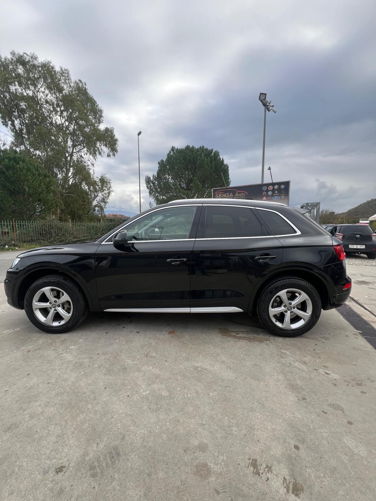 Audi Q5 2.0 TDI quattro S tronic Business Sport