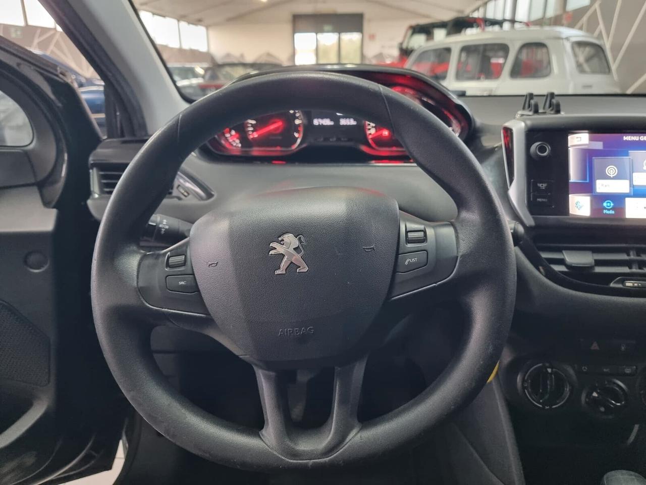 Peugeot 208 1.2 VTi 82 CV 3 porte Access NEOPATENTATI