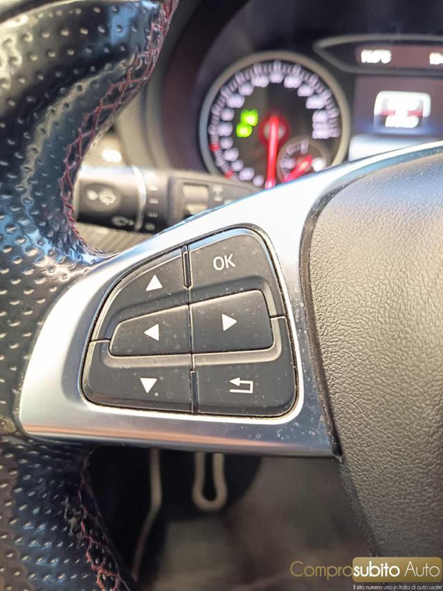 MERCEDES-BENZ B 180 d Premium