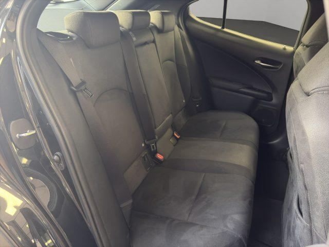 LEXUS UX 250h UX Hybrid 2WD Business
