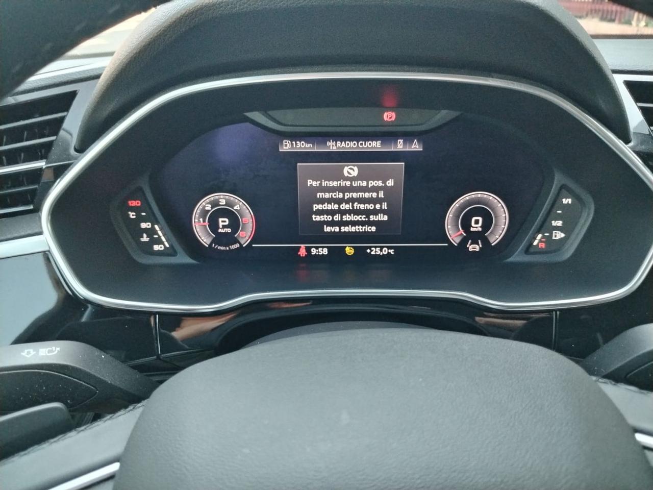 Audi Q3 S Line 2.0 35 TDI #5885