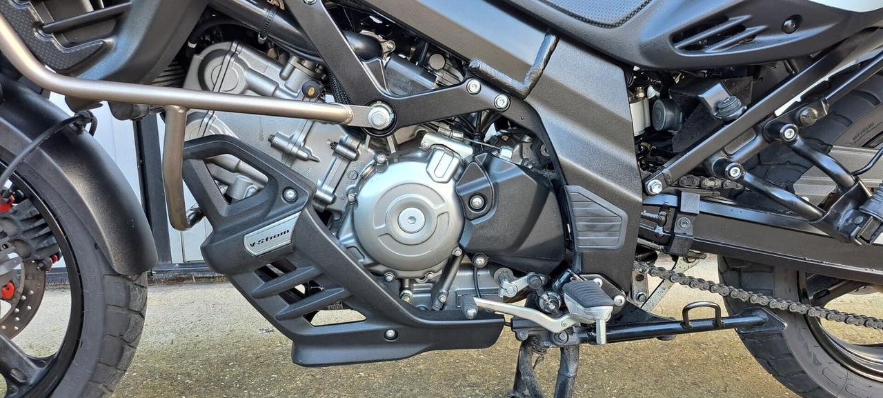 Suzuki V Strom DL 650