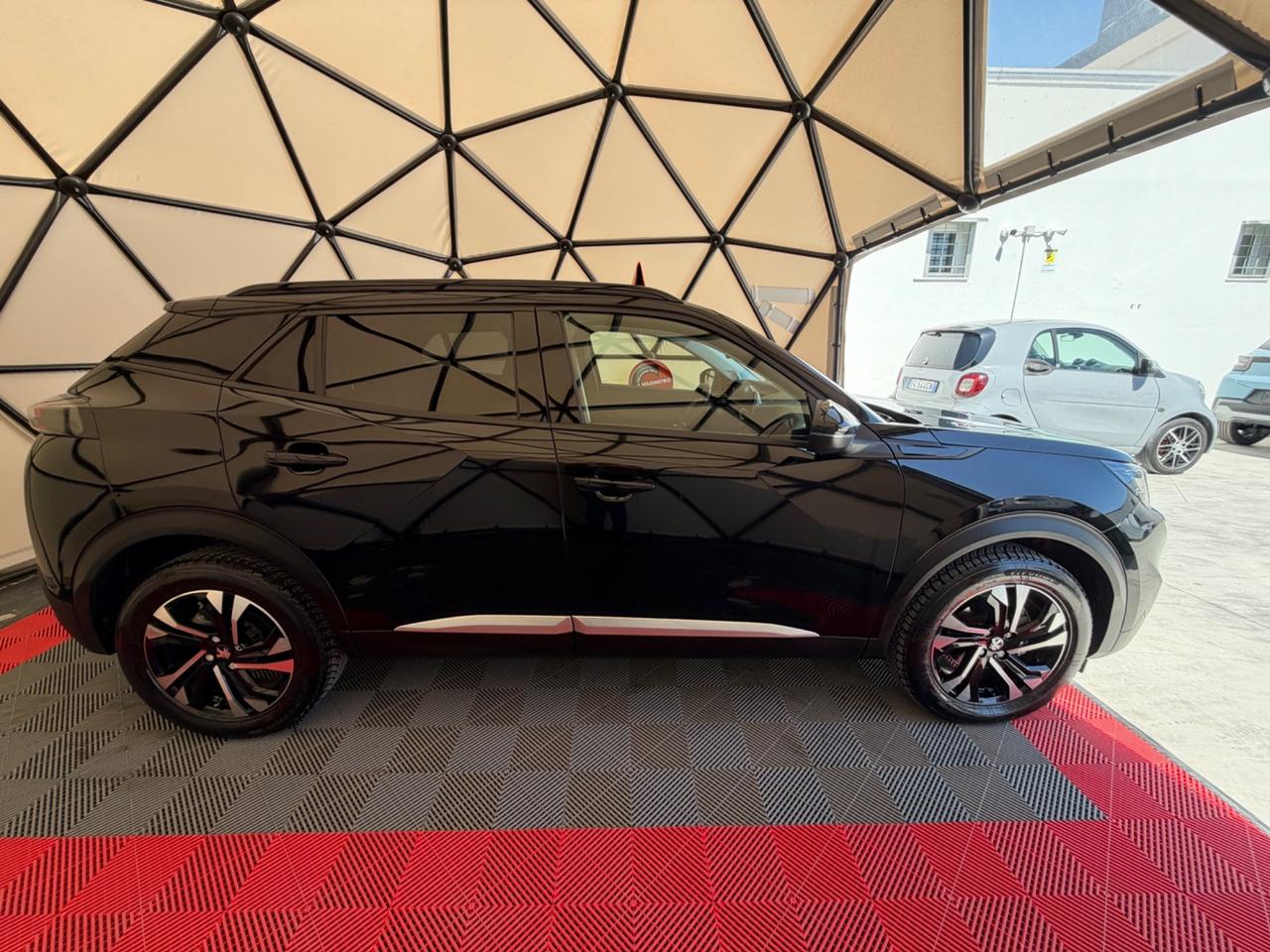 Peugeot 2008 BlueHDi 110 S&S Allure Pack