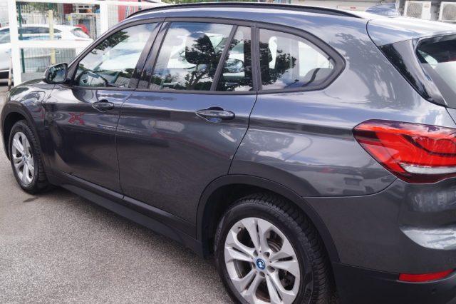 BMW X1 xDrive25e Advantage cameraPDC potenza totale 220CV