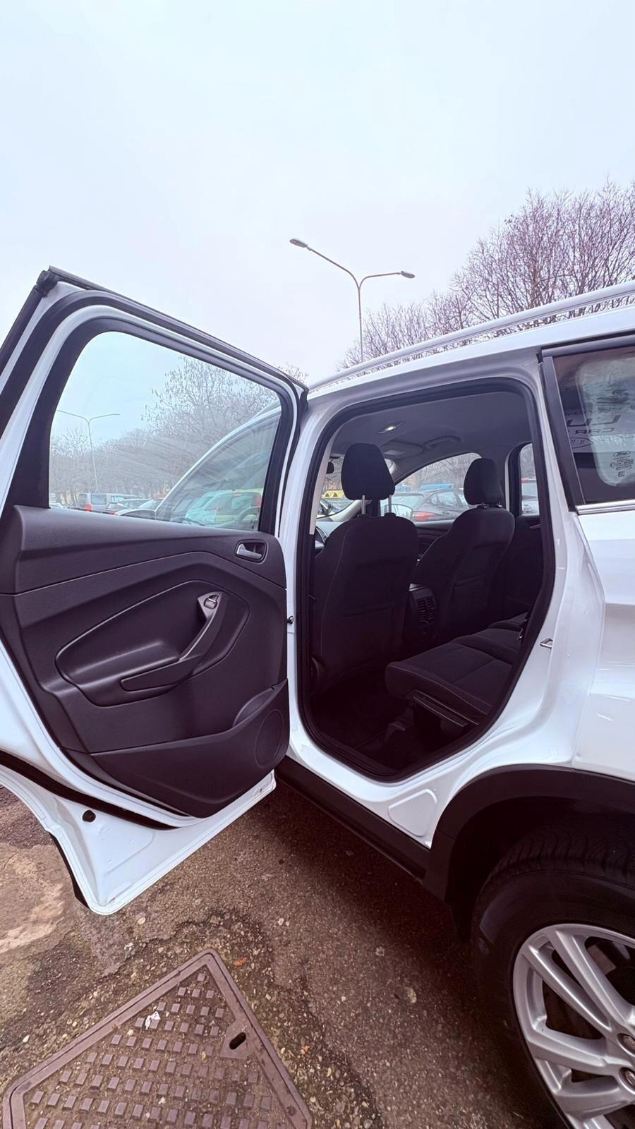 Ford Kuga 1.5 TDCI 120 CV S&S 2WD Plus