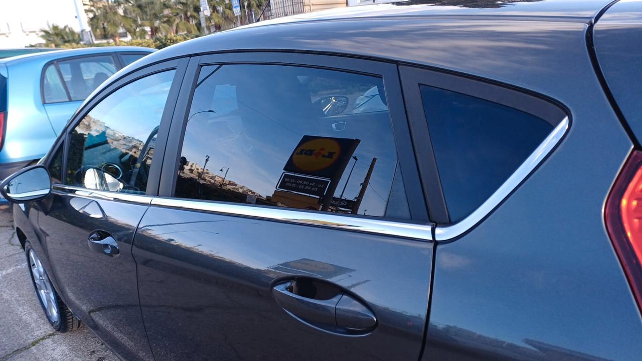 Ford Fiesta 1.5 TDCi 75CV 5 porte Titanium