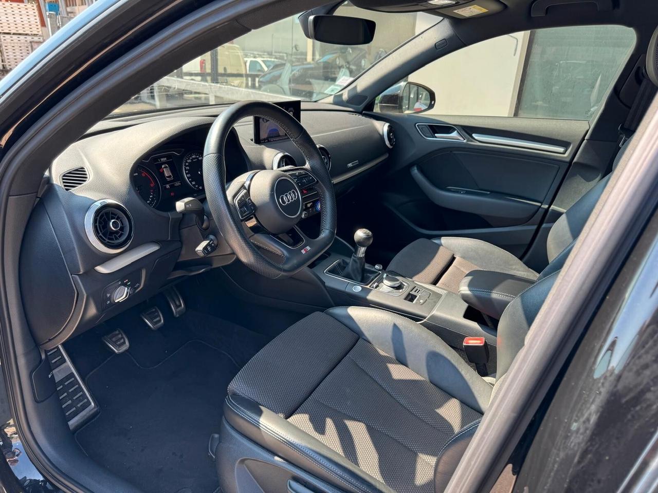 Audi A3 SPB 30 TDI S-LINE