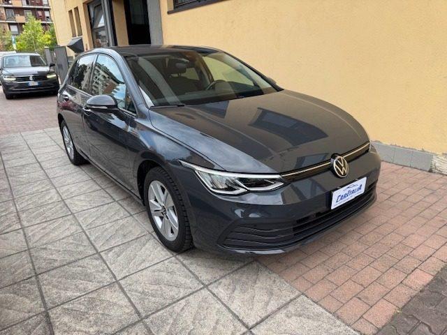VOLKSWAGEN Golf 1.0 eTSI EVO DSG Life