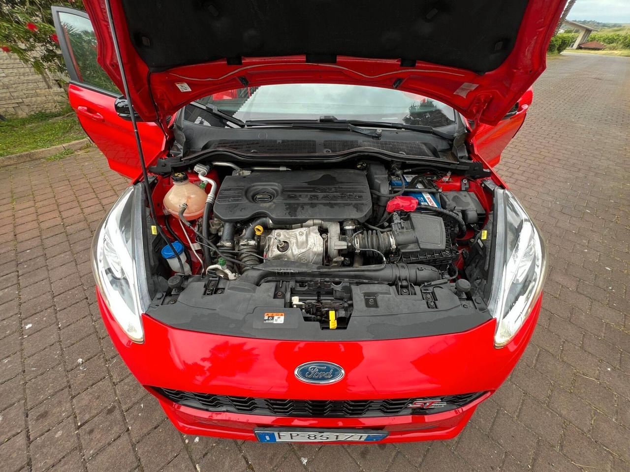 Ford Fiesta 1.5 TDCi 5 porte ST-Line
