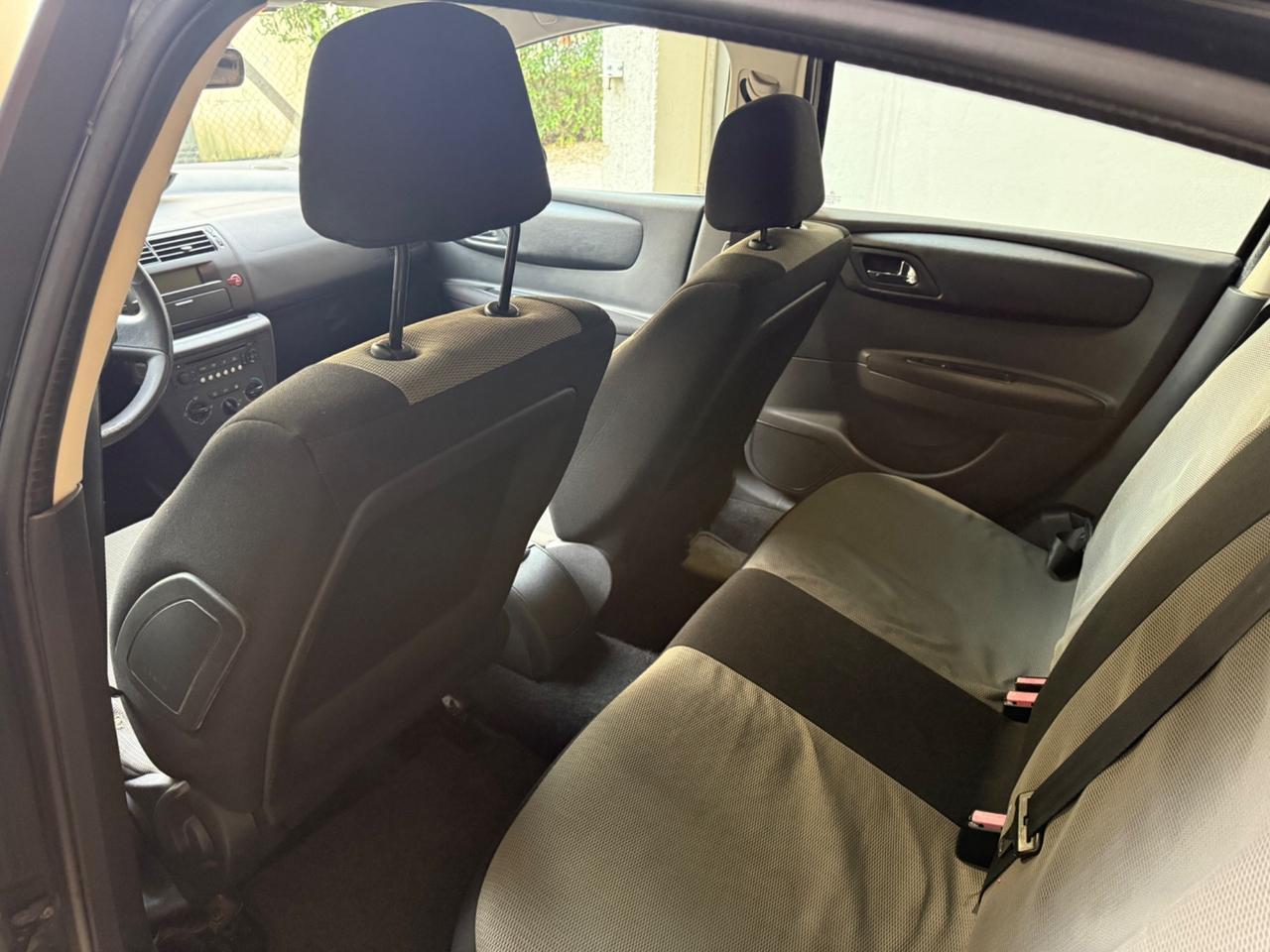 Citroen C4 Cashmere 1.4 benz guidabile da neopatentati