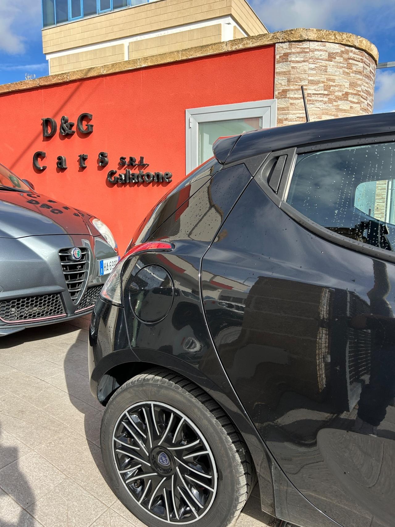 Lancia Ypsilon 1.2 69 CV GPL Gold-2022-CAR PLAY/15”