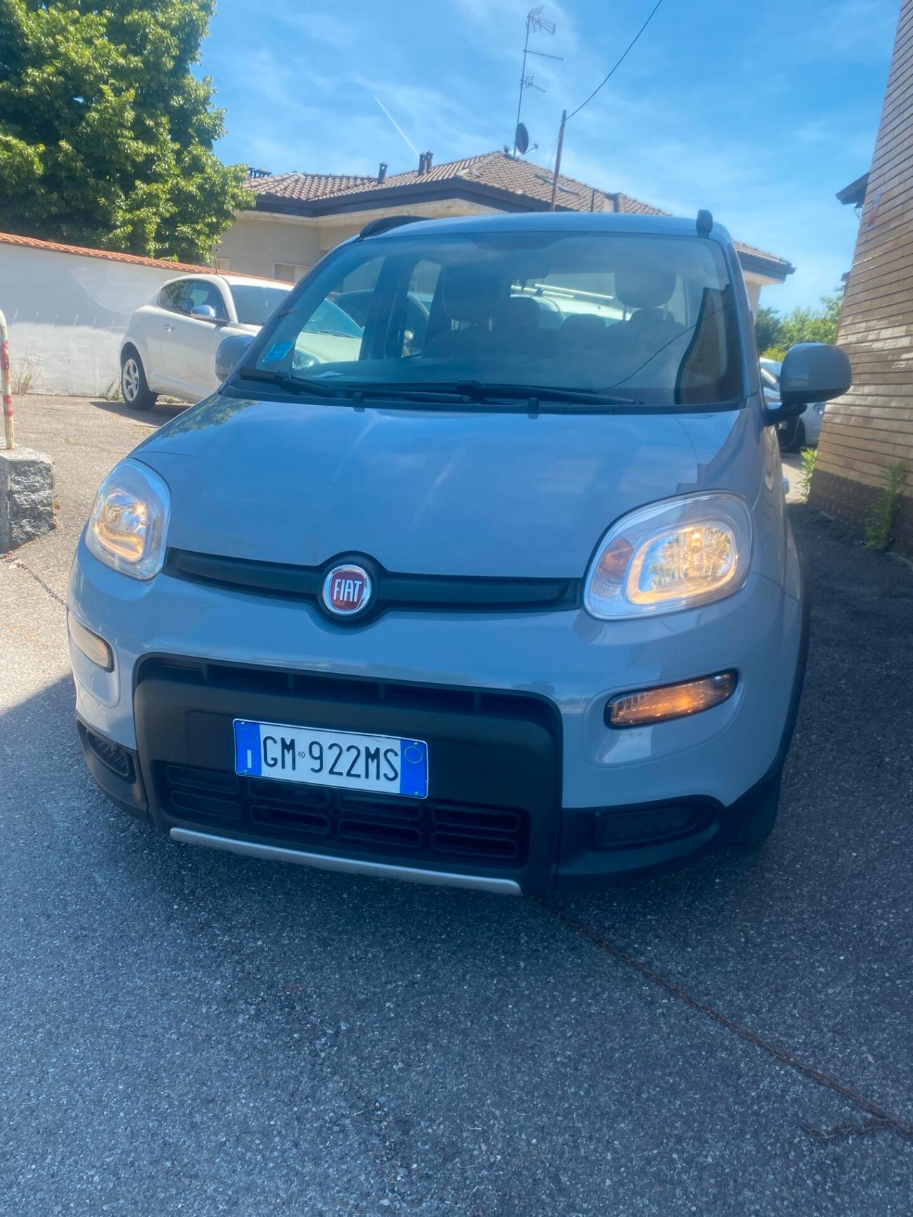 Fiat Panda 1.0 FireFly S&S Hybrid Red