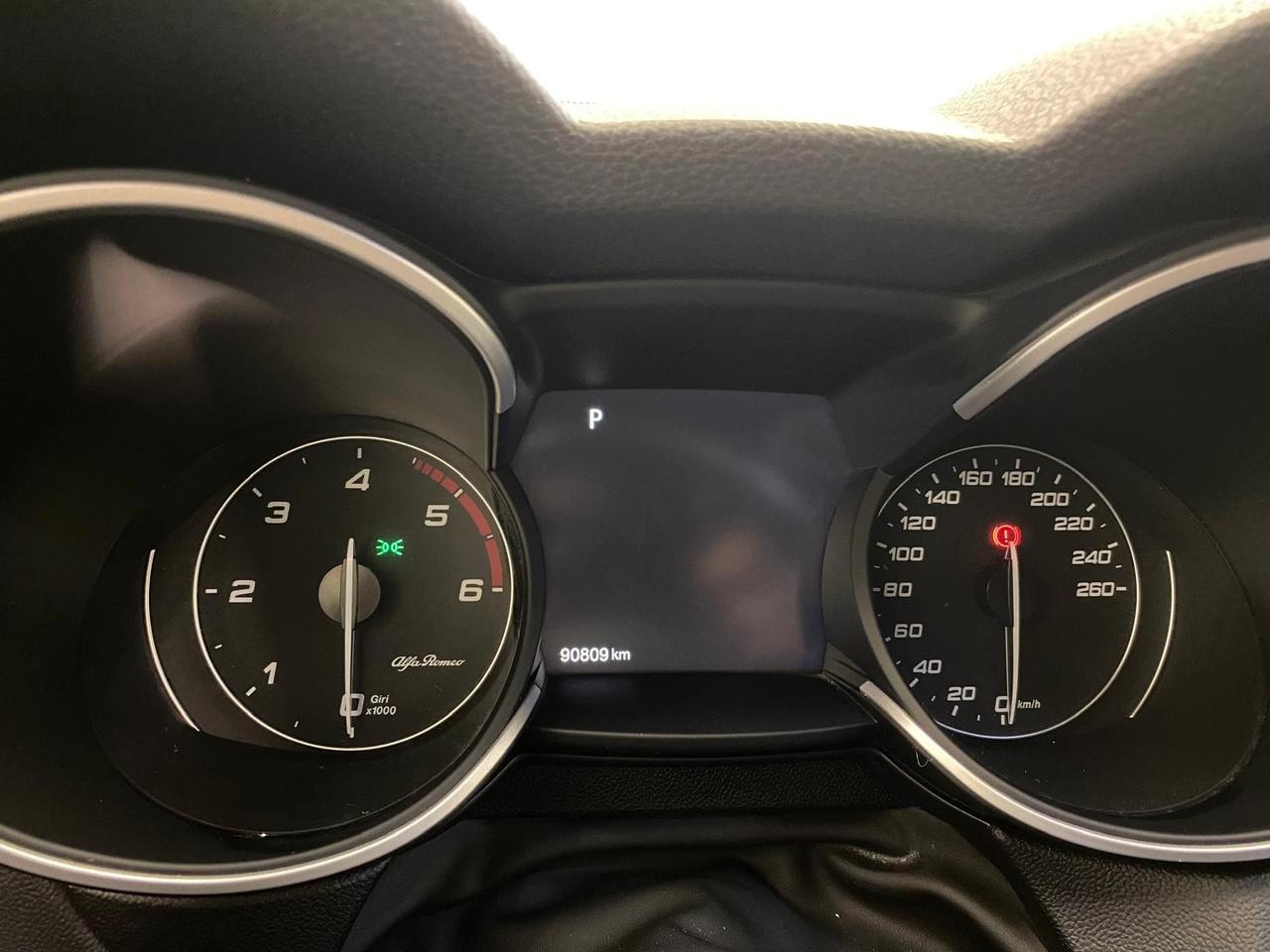 Alfa Romeo Stelvio 2.2 Turbodiesel 210 CV AT8 Q4 Veloce