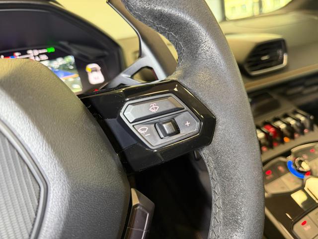 LAMBORGHINI Huracan Huracán 5.2 V10 AWD Spyder / IVA ESP. / SED. RISC.