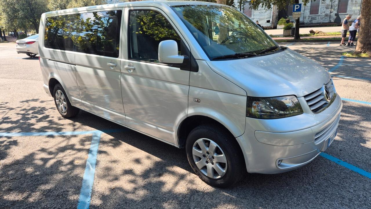 Volkswagen caravlle 2.5 TDI/174 PC-TM Kom.Duo