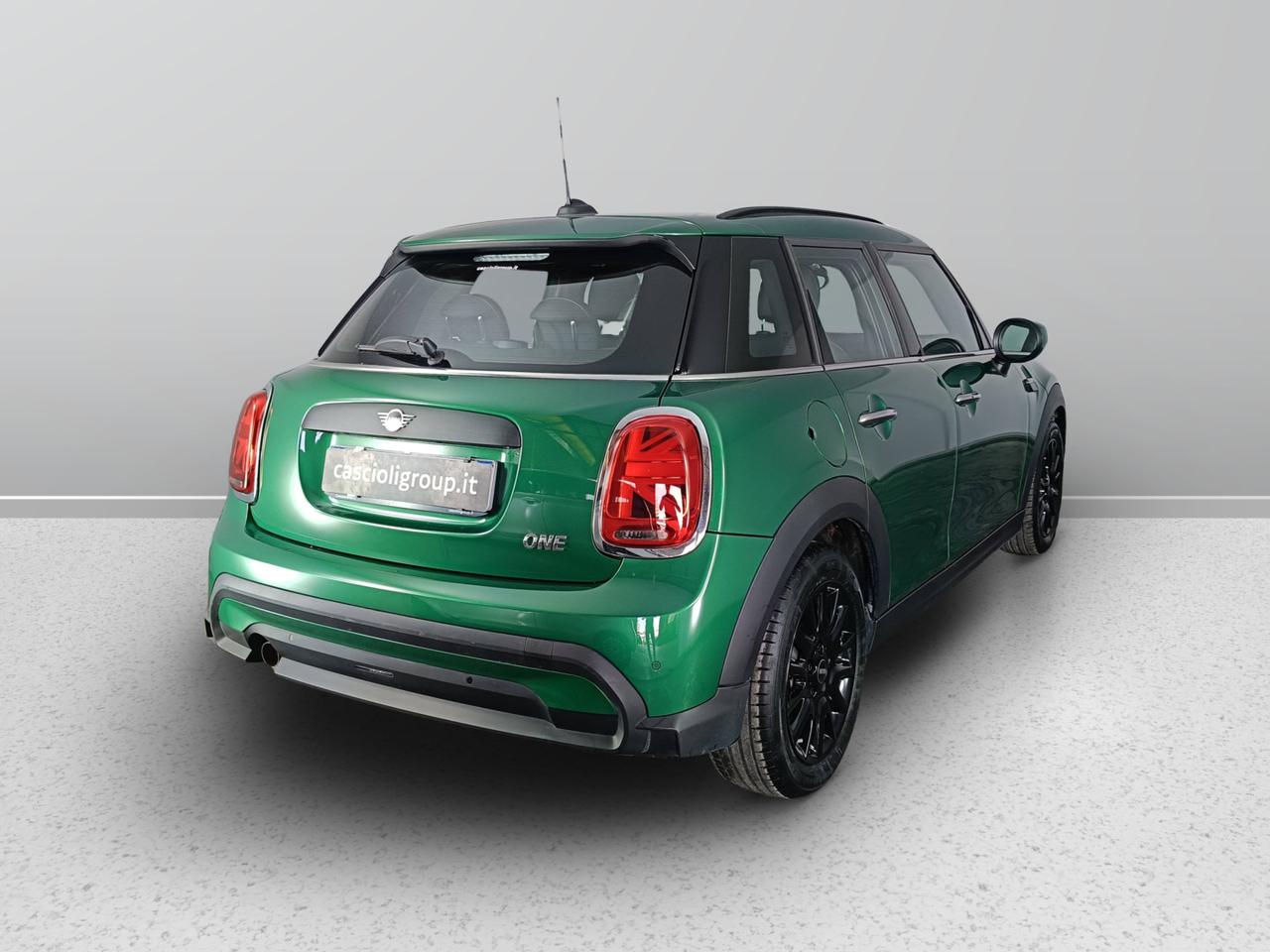 MINI Mini IV F55 2021 5p - Mini 5p 1.5 One Classic 75cv
