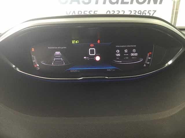Peugeot 3008 GT 1.2 PureTech 130 cv - Usata