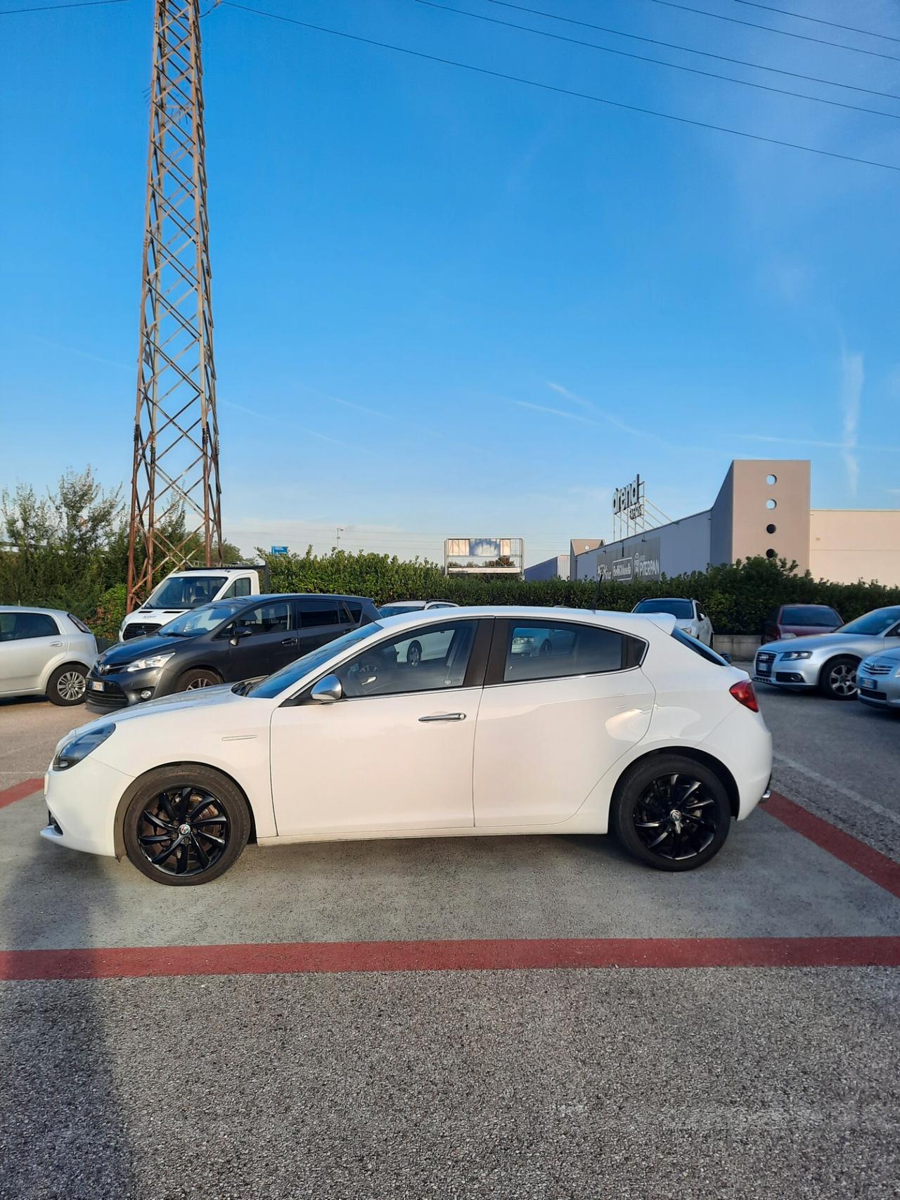 Alfa Romeo Giulietta 1.6 JTDm TCT 120 CV Super