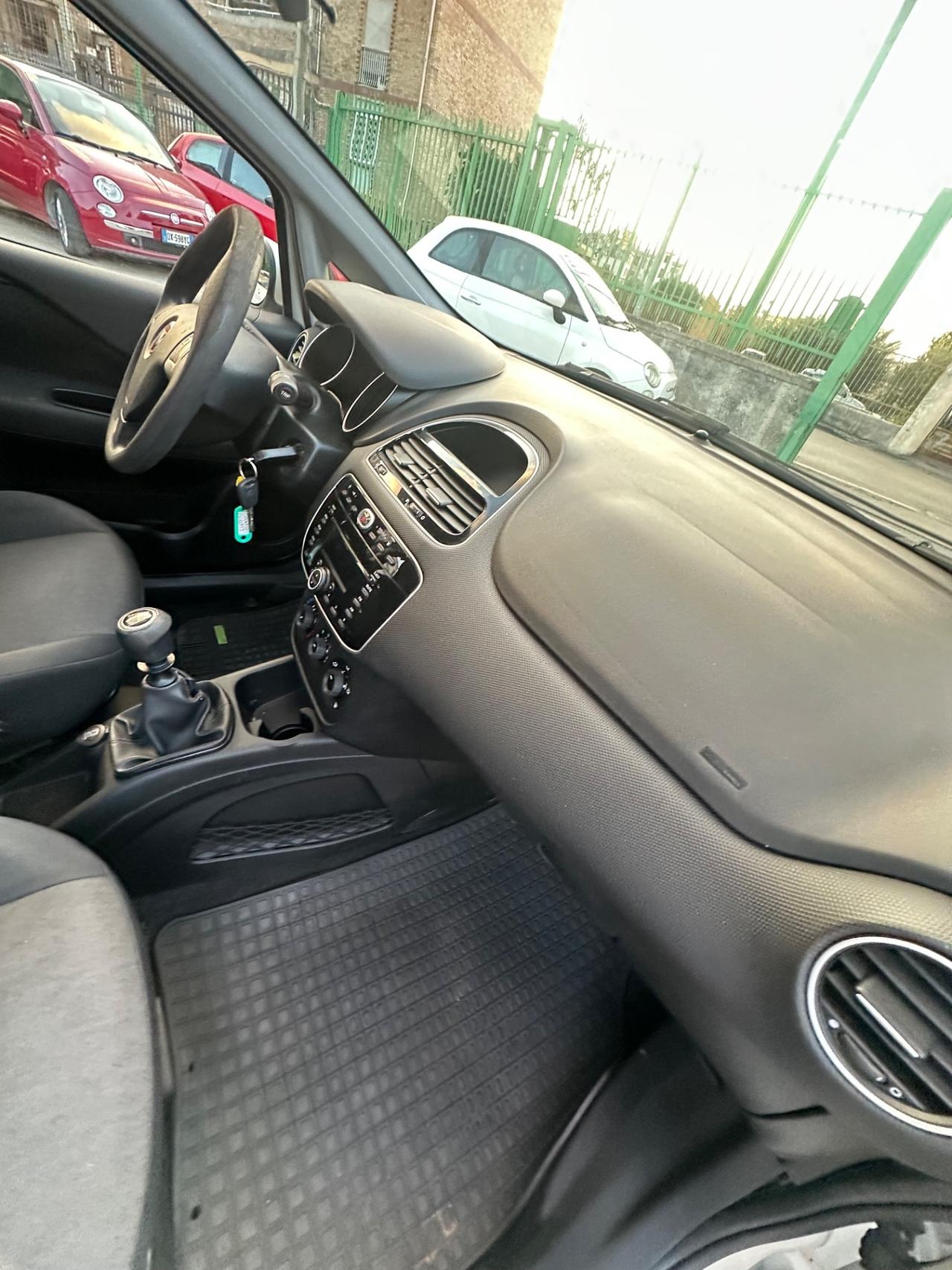 Fiat Punto 1.4 8V 5 porte Natural Power Lounge